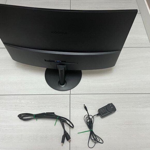 Koorui 22" curved monitor $90.00 - Picture 3 of 4